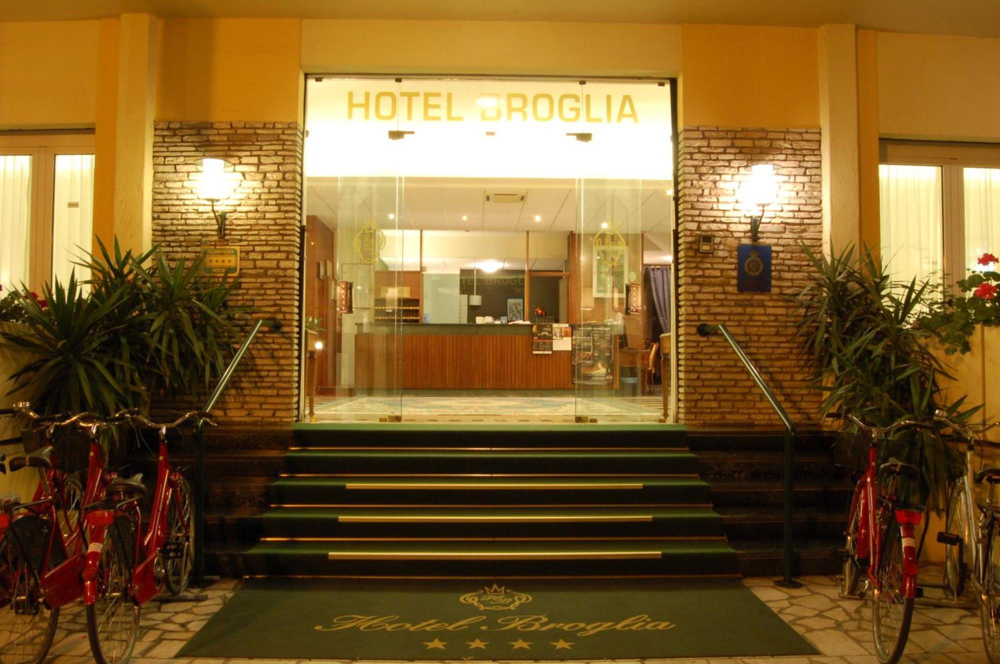 Hotel Broglia ซีร์มิโอเน ภายนอก รูปภาพ